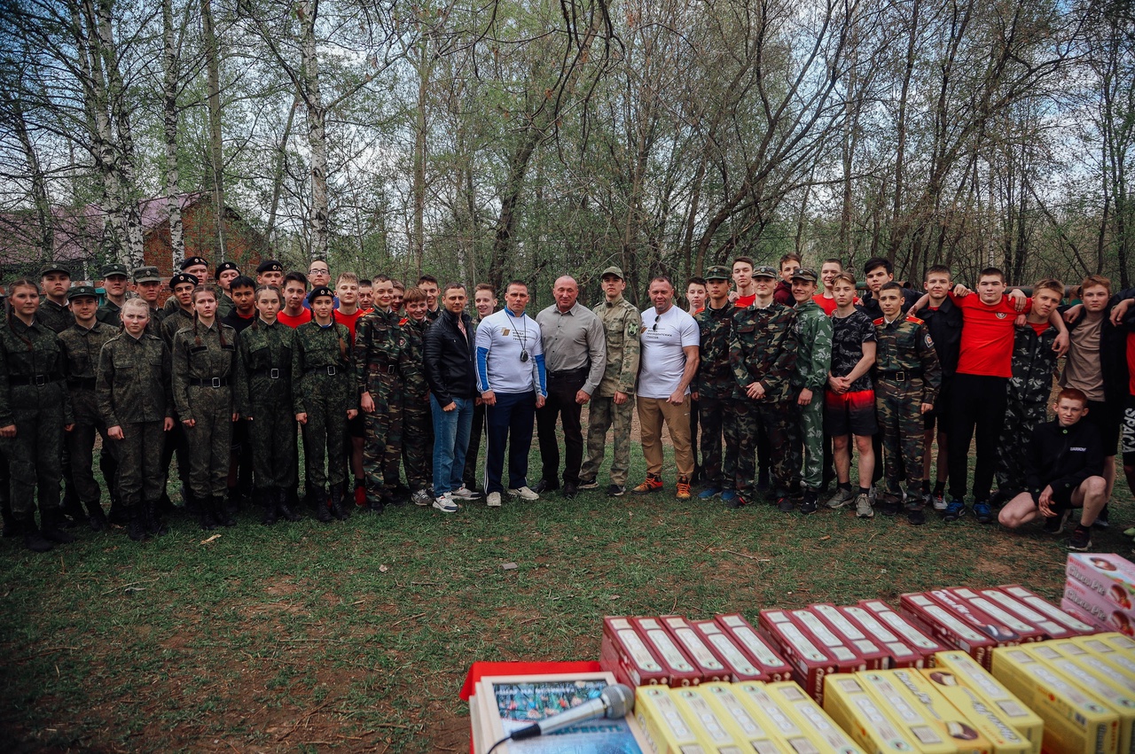 Состоялись состязания среди подростков по прохождению полосы препятствий